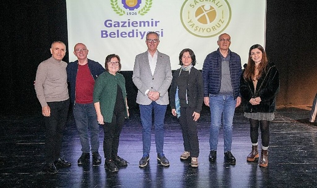 Doktorlar Gaziemir'de diyabet ve obezite hastalığını anlattı