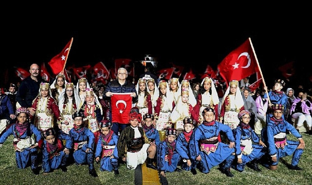 Eğitimde lider belediye