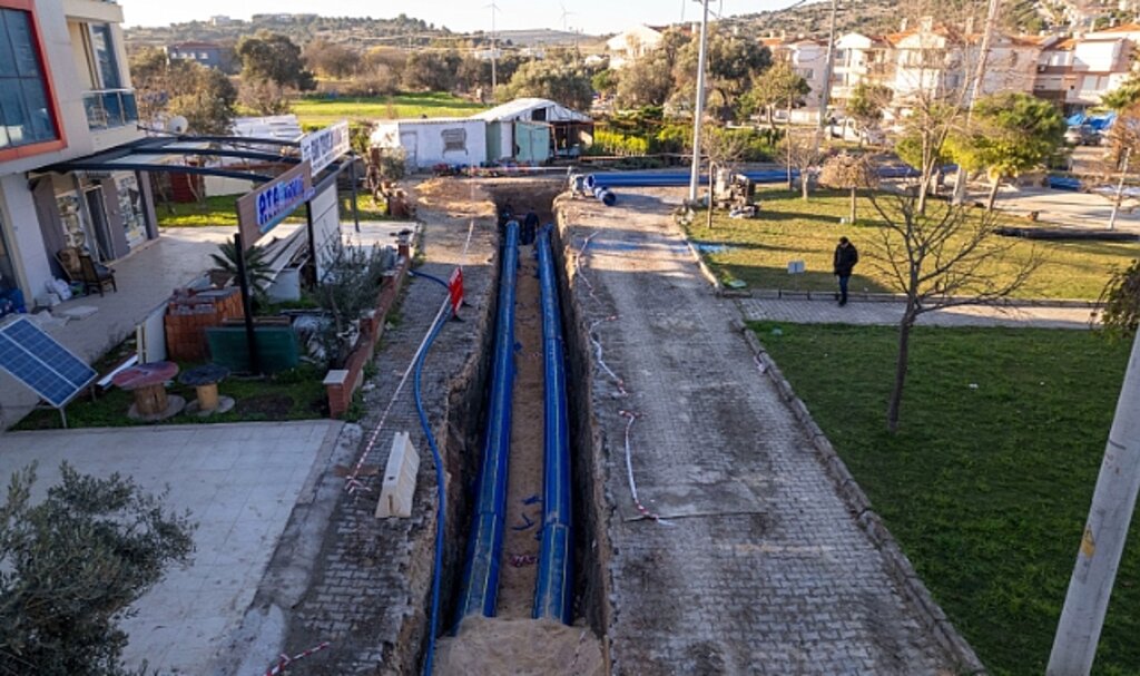 İZSU'dan 'geleceğe miras' sloganıyla 28 milyarlık toplu açılış ve temel atma töreni