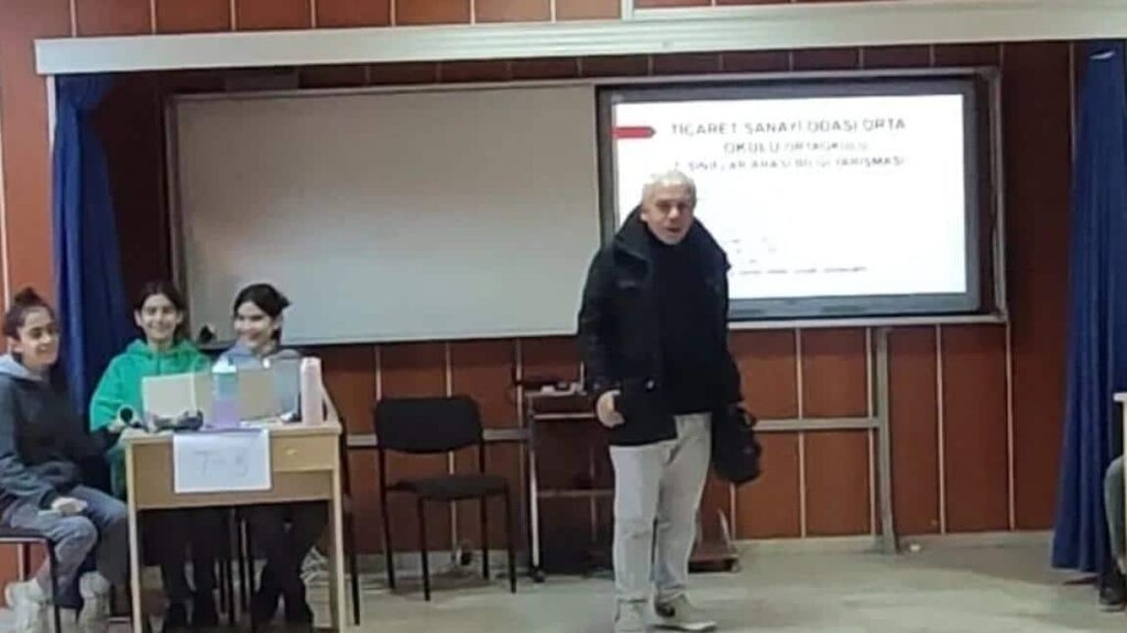 Bafra Ticaret Sanayi odası orta okulu Bilgi Yarışması Düzenledi