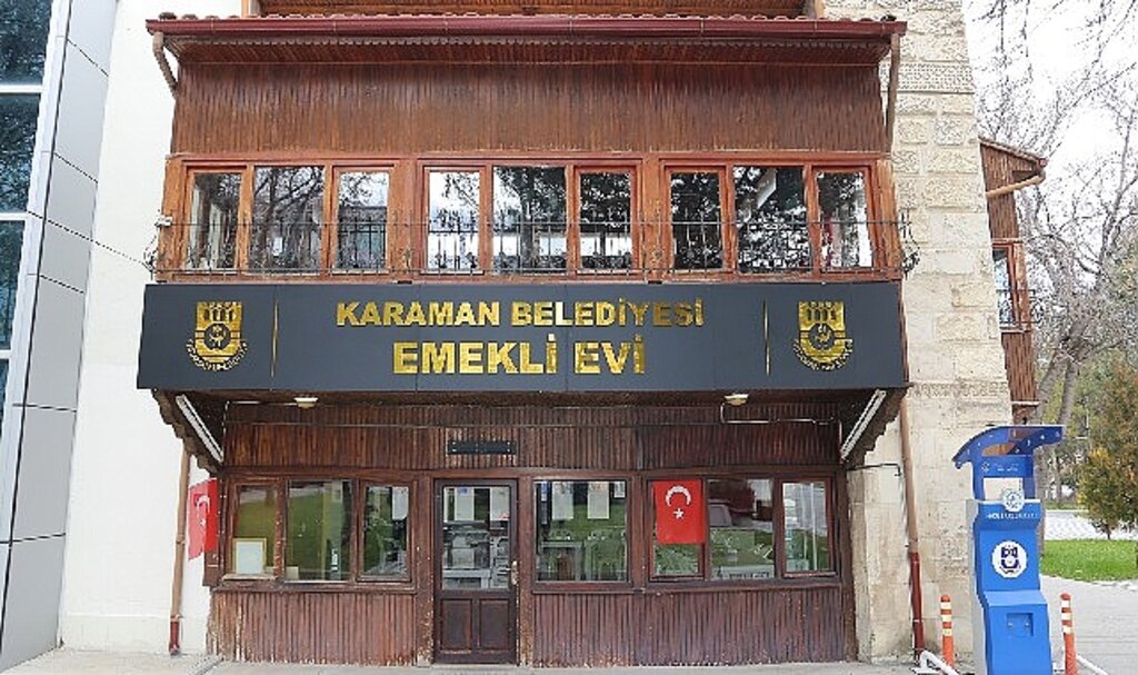 Karaman belediyesi emekli evi açıldı