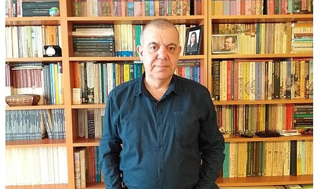 Kemeraltı'ndaki altyapı çalışmalarından asırlık su boruları çıktı