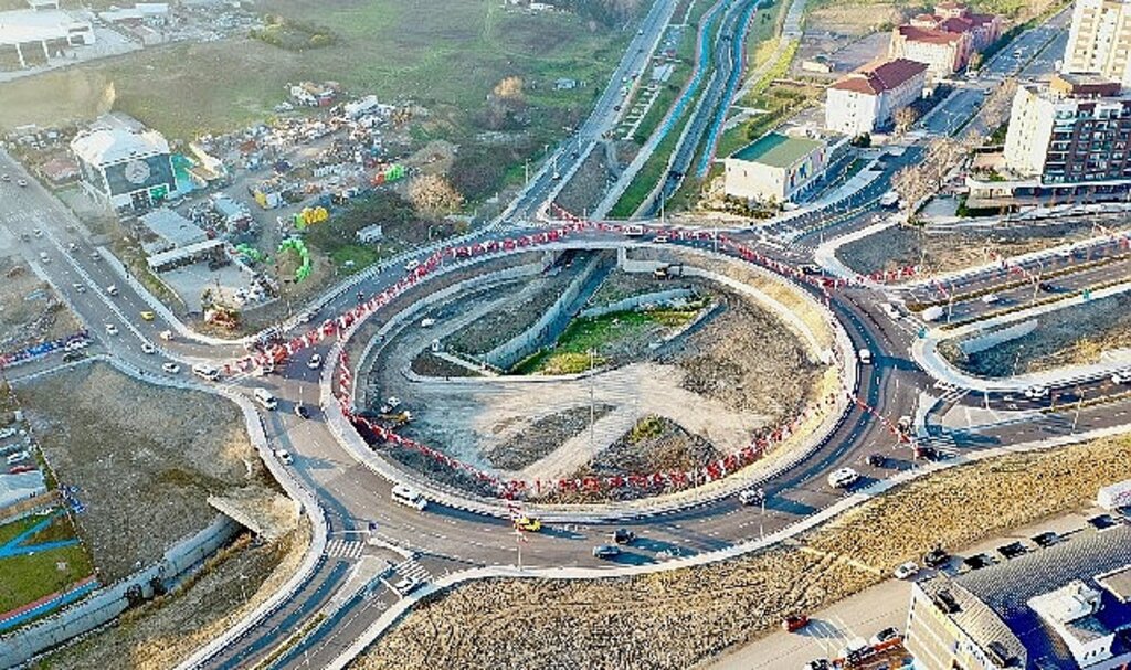 Vira kavşağı'ndaki trafik sorunu çözüldü