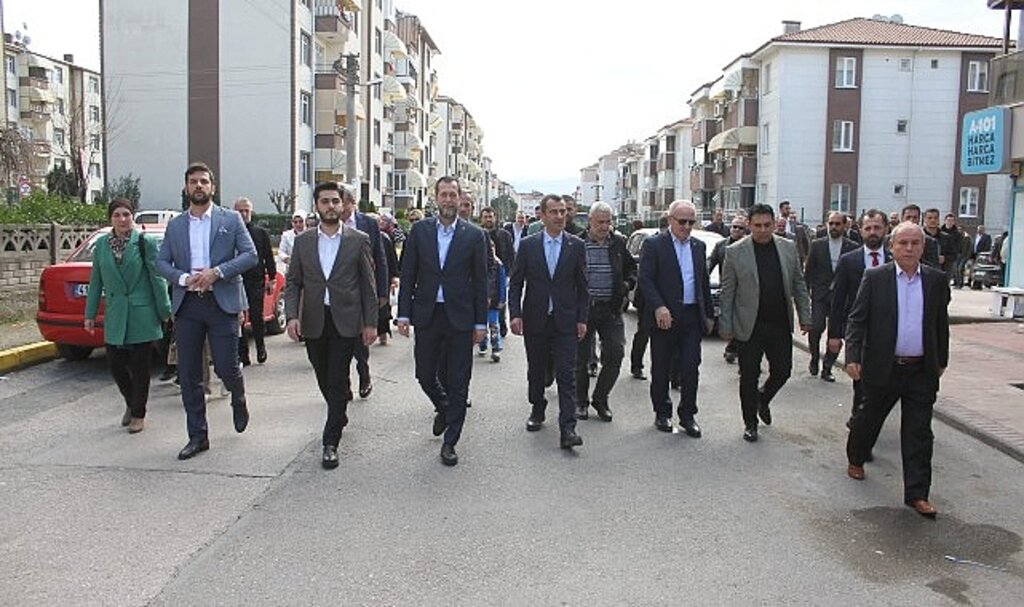 Derince'de Cumhur İttifakı'ndan gövde gösterisi