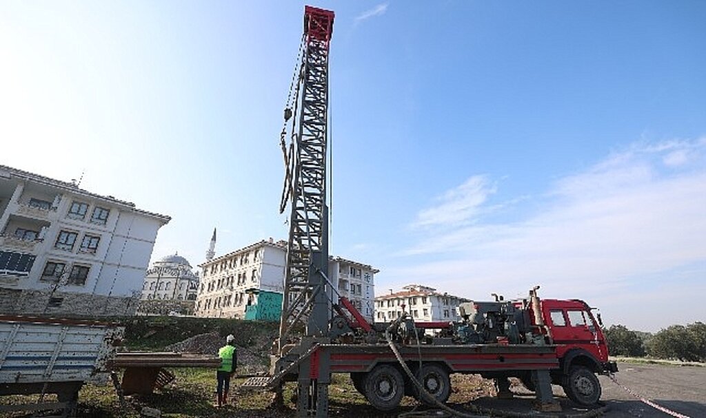 İZSU'dan Kınık'a 3 yeni sondaj kuyusu