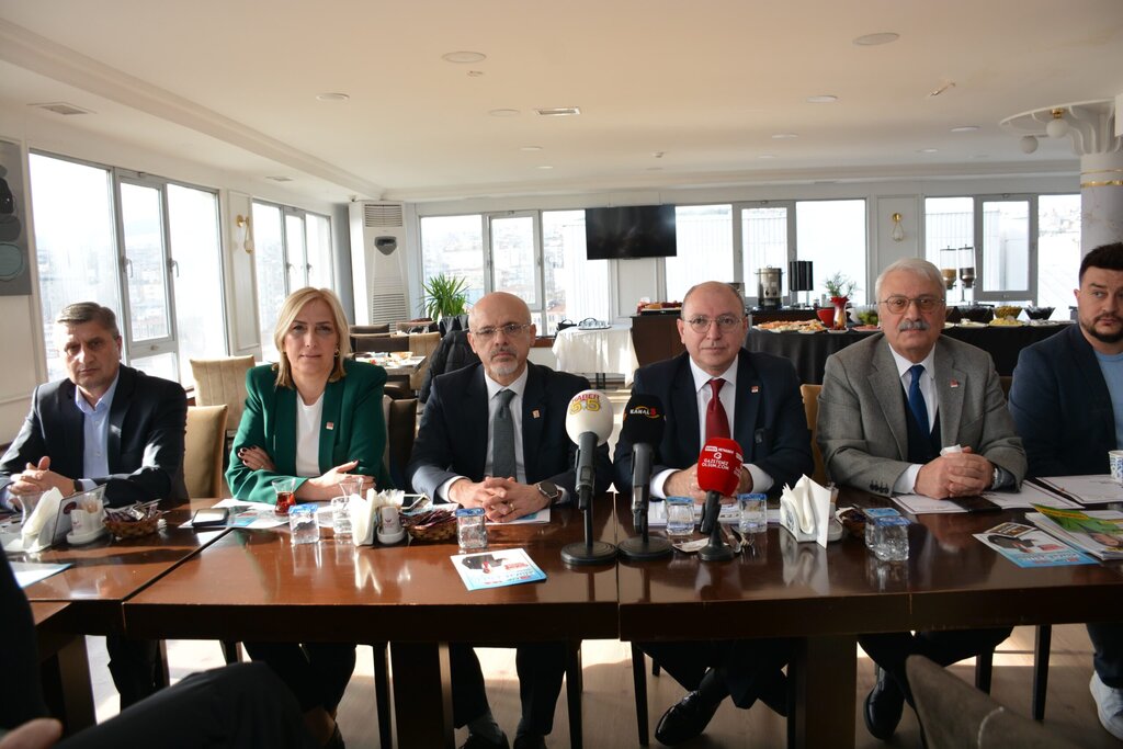 Murat Şenel: İlkadım'ın bilinci göç ediyor, durduracağız