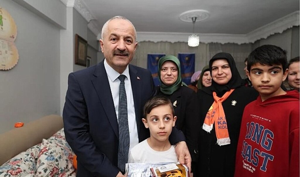 Başkan Adayı Büyükgöz'den Mahallelerde Hane Ziyaretleri