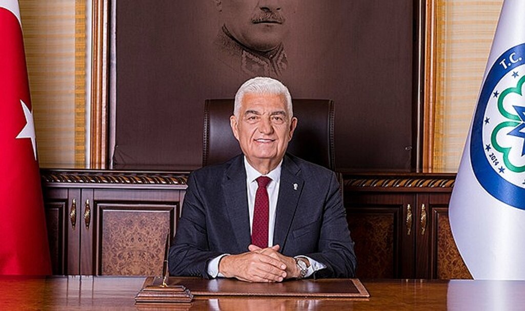 Başkan Gürün Sağlık Emekçilerinin Günü'nü Kutladı