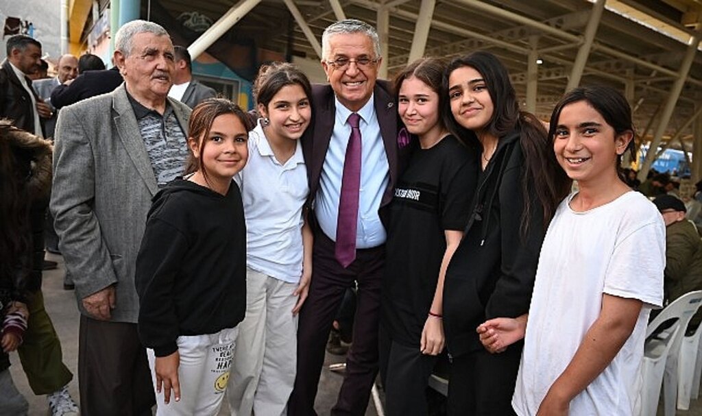 Başkan Topaloğlu'na sevgi seli