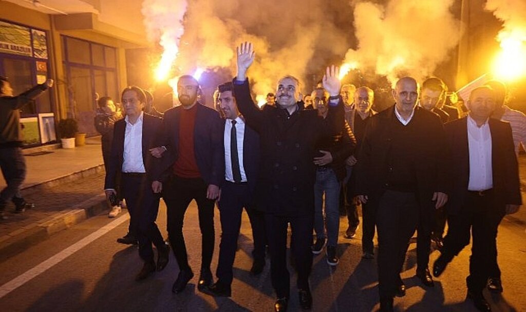 Çiftçi'ye Babakonağı Derneği'nde coşkulu karşılama