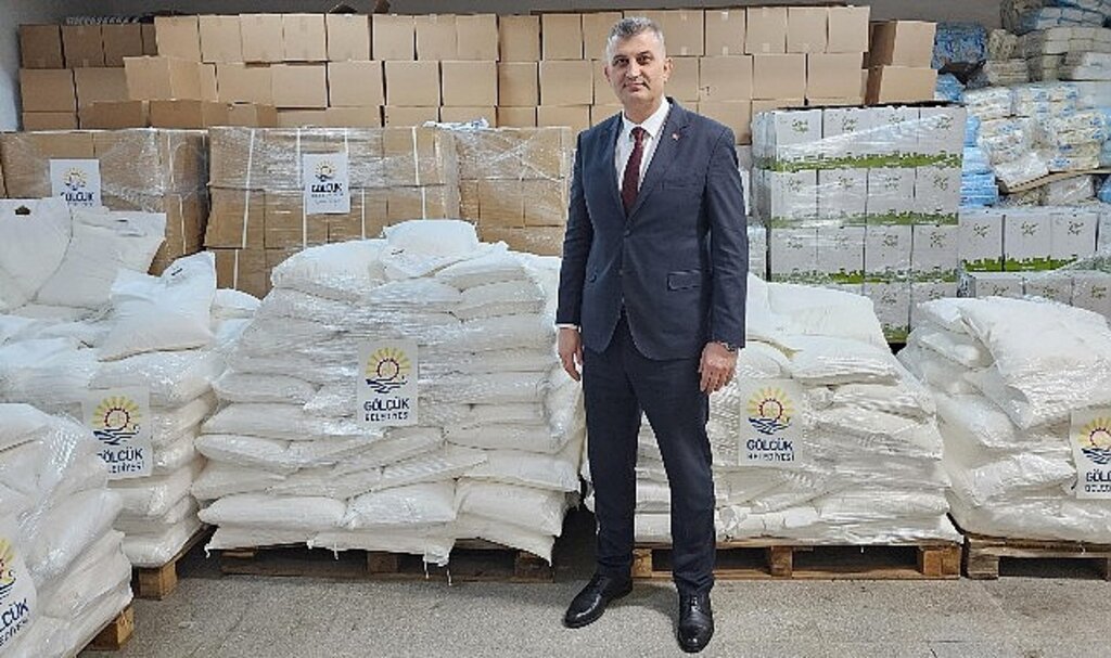 Gölcük'te Atıl Alanlardan İhtiyaç Sahiplerinin Sofralarına Un Üretiliyor