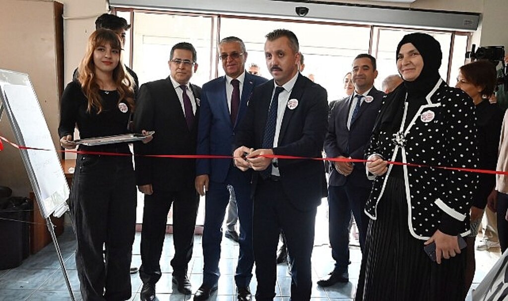 İstiklal Marşı'mızın Kabulü törenle kutlandı