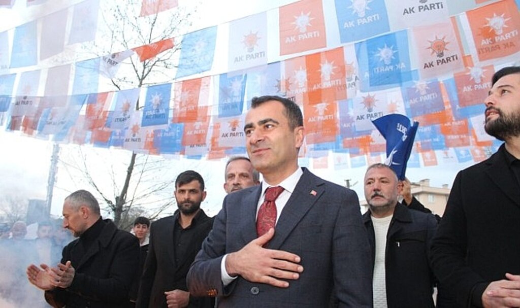 Şirin,