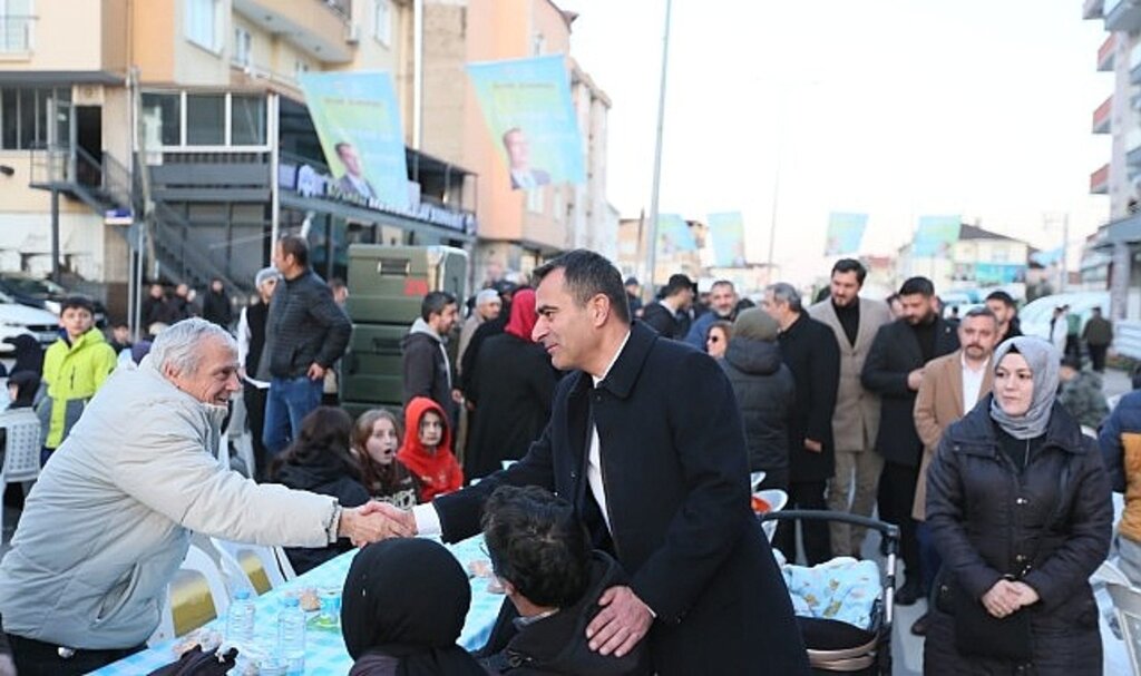 Şirin,