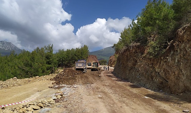 Antalya Büyükşehir Belediyesi Alanya'da yeni yol açtı