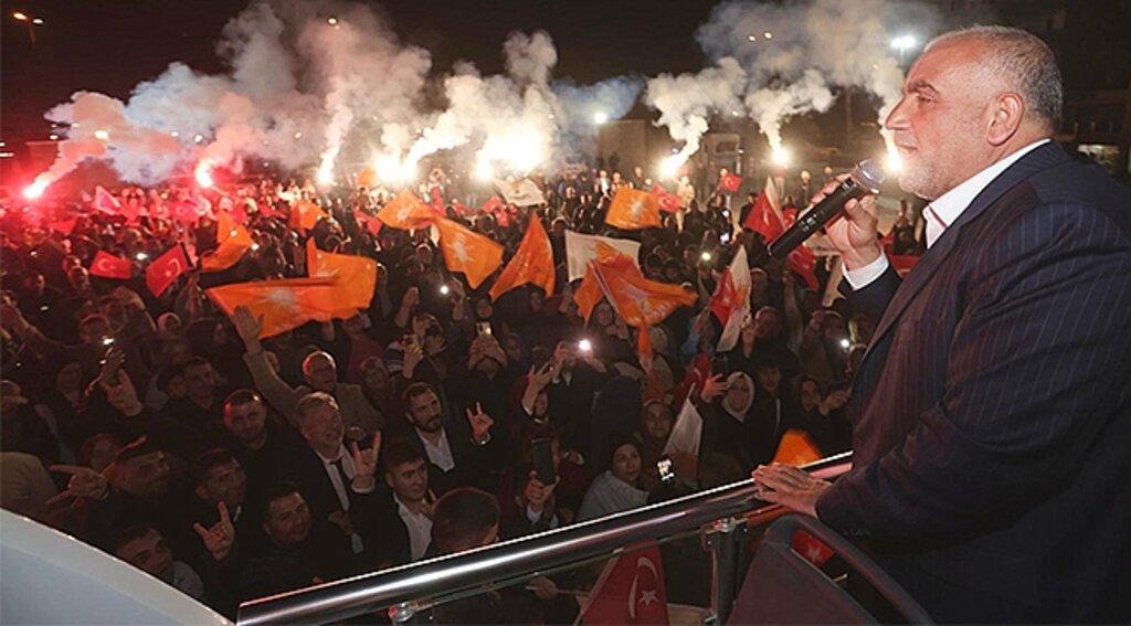 Canik, İbrahim Sandıkçı İle Devam Dedi