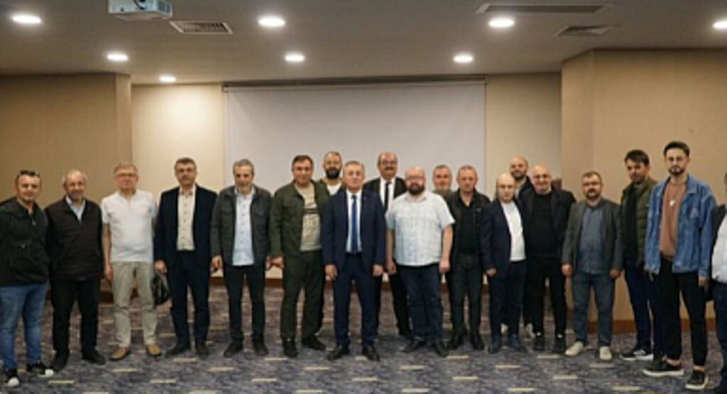 CHP SAMSUN BÜYÜKŞEHİR BELEDİYE BAŞKAN ADAYI CEVAT ÖNCÜ: 'HALİT BEY'İ ARAYIP TEBRİK ETTİM'