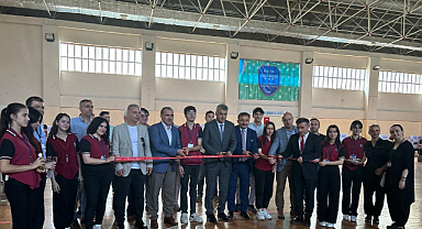 Bafra'da 4006 Bilim Fuarı Açılışı Gerçekleştirildi