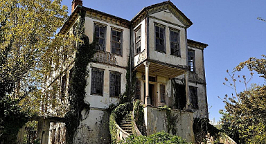115 YILLIK KONAK GELECEĞE TAŞINIYOR