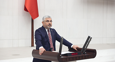 Ersan Aksu, Türk milletinin demokrasiye ve milli iradeye olan bağlılığını vurguladı.