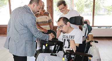 İl Müdürü Feyzullah Dereci, boccia takımını ziyaret etti