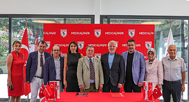 SAĞLIK SPONSORUMUZ MEDİCALPARK İLE SÖZLEŞME İMZALANDI