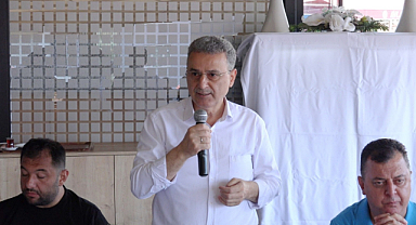 İlkadım Belediye Başkanı İhsan Kurnaz meclis üyeleriyle buluştu