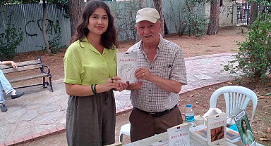 GAZİ PARK'TA KİTAP İMZA GÜNLERİ DEVAM EDİYOR