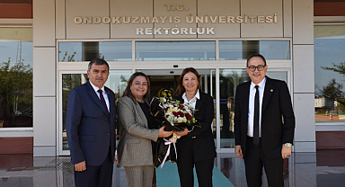 MHP Samsun Milletvekili İlyas Topsakal’dan Rektör Aydın’a Hayırlı Olsun Ziyareti