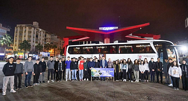 Sandıkçı'dan Öğrencilere Tam Destek