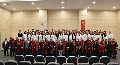 Veteriner Hekim Adayları Düzenlenen Törenle Beyaz Önlüklerini Giydi