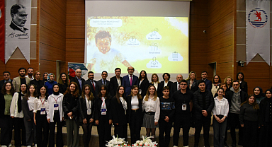 -Prof. Dr. Gültekin, “Gençlik Döneminde Kazanılan Alışkanlıklar Sağlığımızı Belirler”