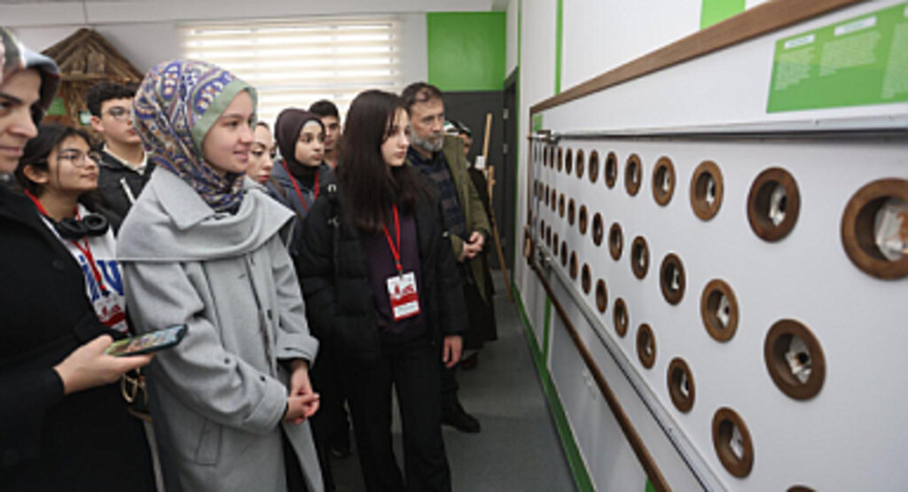 Canik'in Bilim ve Teknoloji Üssü 17 İlçeye Kapılarını Araladı