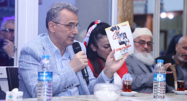 llkadım’ın Sokakları Baştan Aşağı Yıkanıyor
