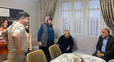 Sandıkçı'dan Çat Kapı İftar