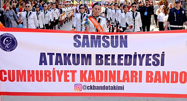 Atakum Belediyesi Cumhuriyet Kadınları Bandosu