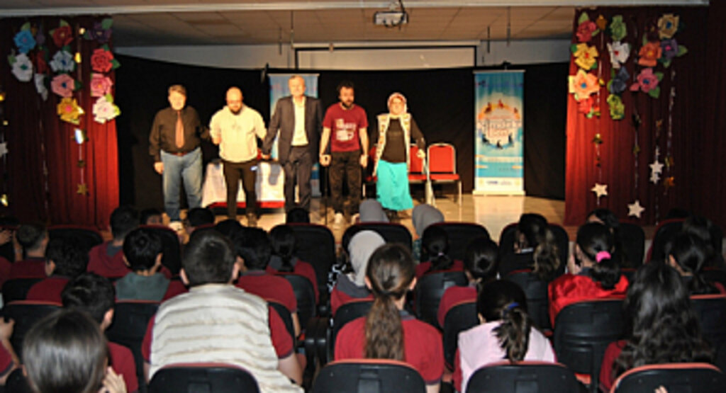 Canik'ten Farkındalık Oluşturan Tiyatro