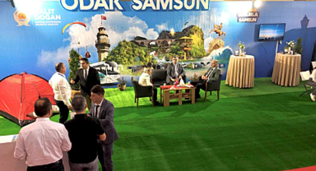 KARAVAN FUARI’NDA “BÜYÜKŞEHİR” İLGİSİ