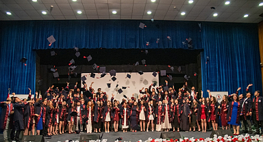 OMÜ’de 2025’in İlk Mezuniyet Coşkusu Veteriner Fakültesi ile Başladı