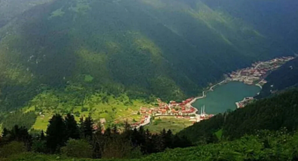 Trabzon 2025 turizm sezonunu erken açtı