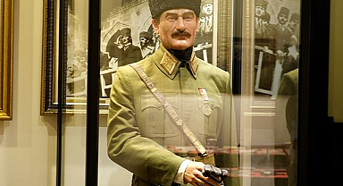 Atatürk'ün Orijinal Üniforması Samsun'da