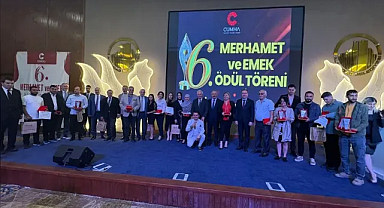 Merhamette Buluştular: 17 Siyasi Parti ve 173 STK’yı Aynı Sahnede Birleştiren Gece!