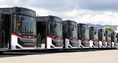 Büyükşehir Belediyesinden 15 Yeni Otobüs