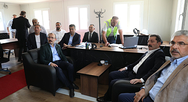Muş, Samsun Tekkeköy Devlet Hastanesi’ni ziyaret ederek incelemelerde bulundu.