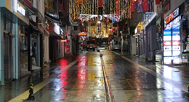 ŞEHRİN KALBİ GAZİ CADDESİ PIRIL PIRIL YAPILDI