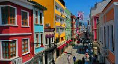 ÇALIŞMALAR ESNAFI MEMNUN EDİYOR 