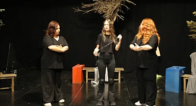 Yeni sezona iki yeni oyunla giriş