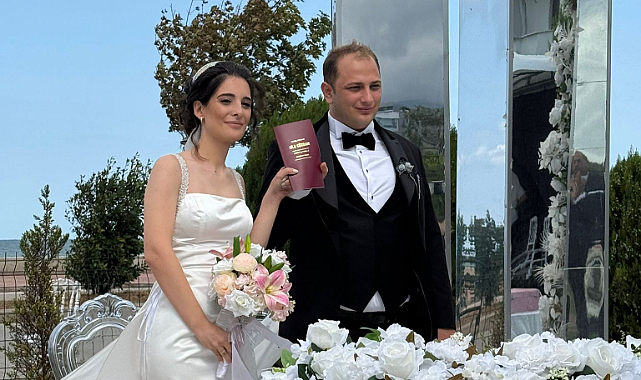 GENÇLER MUTLULUĞA