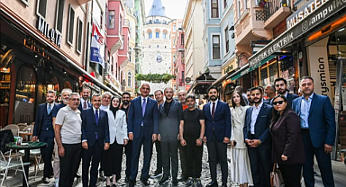 Mehmet Nuri Ersoy: “Türkiye Yüzyılı bilgi, kültür ve ilhamla yükselecek”