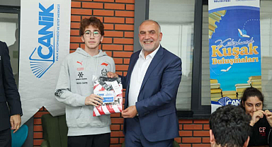 Başkan Sandıkçı Gençlerle Buluştu